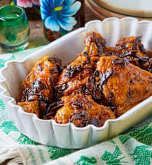 Pollo al tequila y chile pasilla