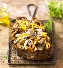 Bruschettas de pleurotes et poivron
