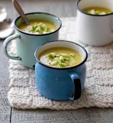 Velouté de panais et pomme au curry