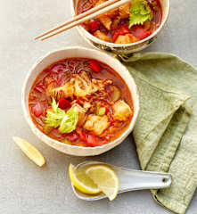Asiatische-Sellerie-Hühnersuppe