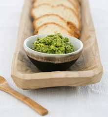 Za'atar pesto