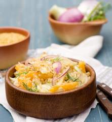 Sałatka z fenkułu i kaszy bulgur z cytrusowym dressingiem