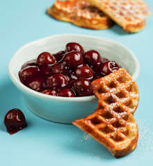 Rote Grütze mit Weichseln