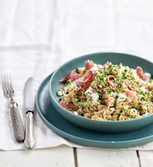 Massa integral com presunto e feta