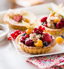 Tartelette aux fruits, vanille et lait de coco