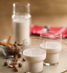 Leche de avellanas