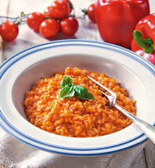 Risotto rosso con peperone e pomodoro