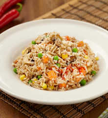 Rizoto se zeleninou a mletým masem