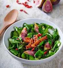 Insalata fichi, bacon e bacche di goji