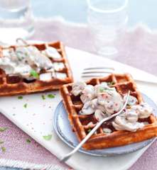 Gaufres aux farines de riz et châtaigne, sauce aux champignons