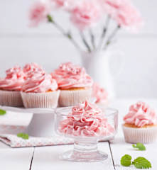 Krem maślany na bazie bezy szwajcarskiej