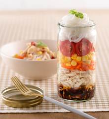 酸辣雞絲米線沙拉