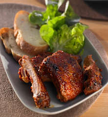 Spareribs mit Ajvar-Sauce