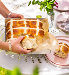 Hot cross buns, brioches de Pâques