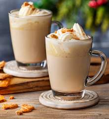 Heiße Spekulatius-Schokolade mit Eierlikör