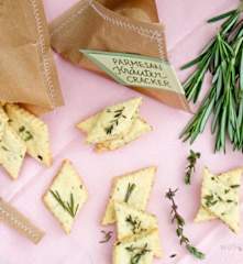 Parmesan Kräuter Cracker