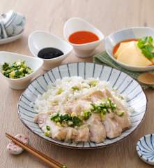 海南雞飯和蒸蛋