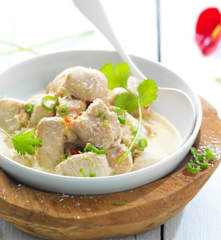 Pollo al Rum e cocco