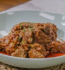 Zighini ( Baharatlı ve Kuzu Etli Etiyopya Yahnisi)