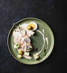 Tonnato de dinde avec salade de pommes de terre tiède