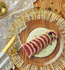 Tranci di tonno sottovuoto e crema di topinambur