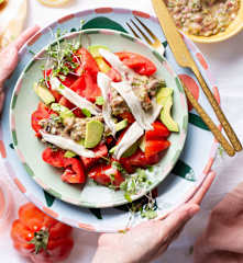 Ensalada con boquerones en vinagre