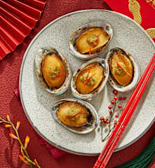 低温慢煮鲍鱼配烧椒酱