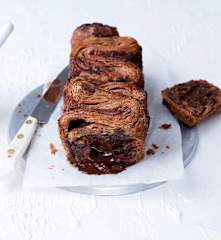 Cake zigzag de hojaldre con chocolate