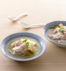 酸菜乾筍肉片清湯