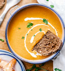 Velouté de carcasses et têtes de crevettes roses