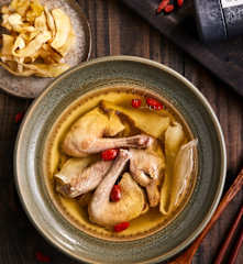 山药玉竹鸽汤