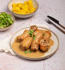 Roladki schabowe w sosie własnym