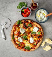 Tandoori chicken pizza