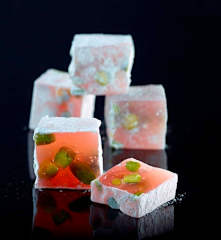 Güllü Antep Fıstıklı Lokum