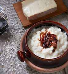 Risotto al Taleggio con cipolla di Tropea caramellata al balsamico