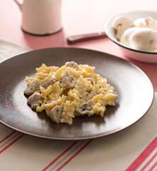 Pasta con champiñones y nata