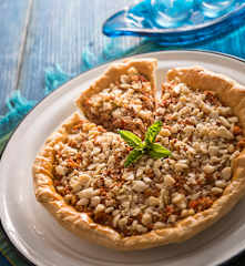 Pay de atún con verduras almendrado