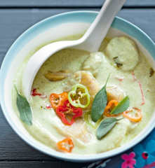 Curry vert de bananes plantain