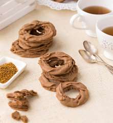 Biscotti di frolla montata al cacao e habanero orange