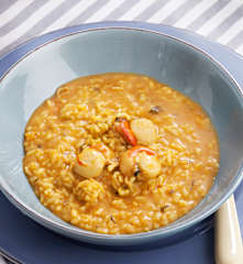 Arroz caldoso con zamburiñas