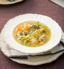 Caldo escocés (Scotch broth)