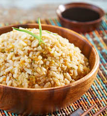 Yakimeshi vegetariano