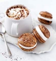 Macarons tiramisu