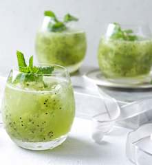 Mojito de kiwi (sin alcohol)