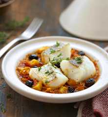 Tajine de lieu et de courgettes aux épices