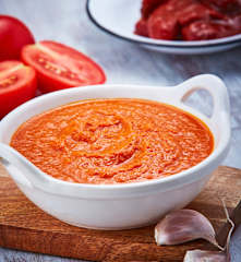 Caldillo de tomate al chipotle