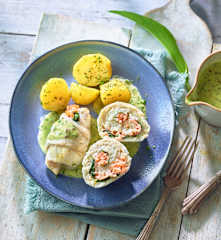 Schollenfiletröllchen mit Bärlauch-Lachs-Füllung