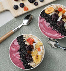 Smoothie bowl de yogur y remolacha