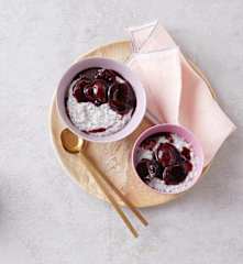 Zwetschgenkompott mit Mohn-Milchreis