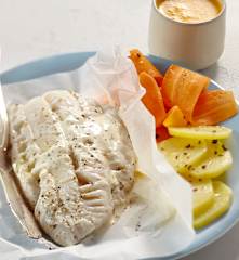 Papillote de poisson et tagliatelle de carottes